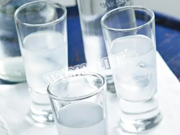 Дріжджовий самогон з цукром і водою