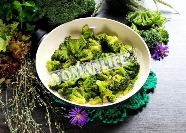 Рагу з брокколі