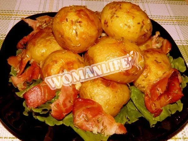 Запечена картопля з розмарином