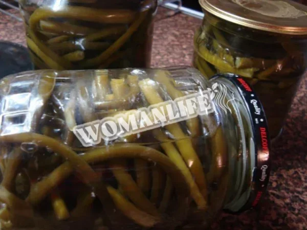 Мариновані стрілки часнику