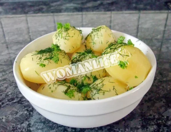 Картопля на пару