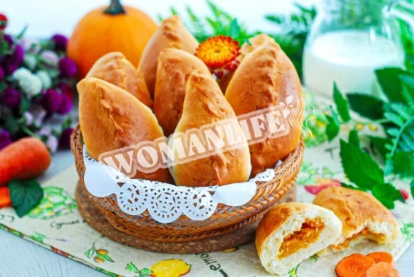 Пиріжки з морквою в духовці