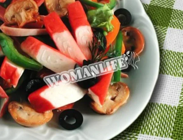 Салат з крабовими паличками
