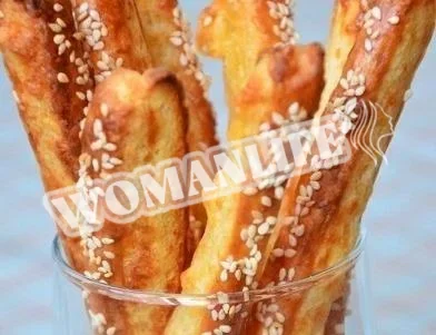 Сирні палички з кунжутом