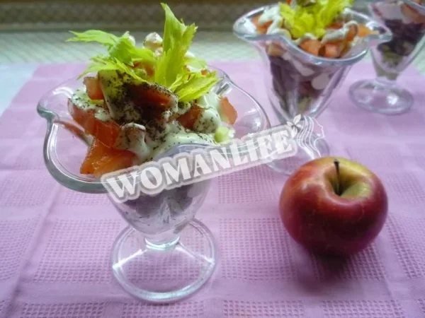 Салат-коктейль з мовою