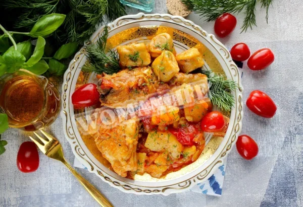 Штрулі з куркою та картоплею