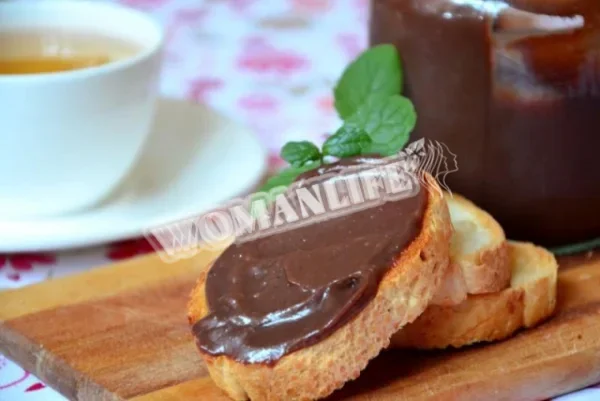 Домашня шоколадна паста Nutella