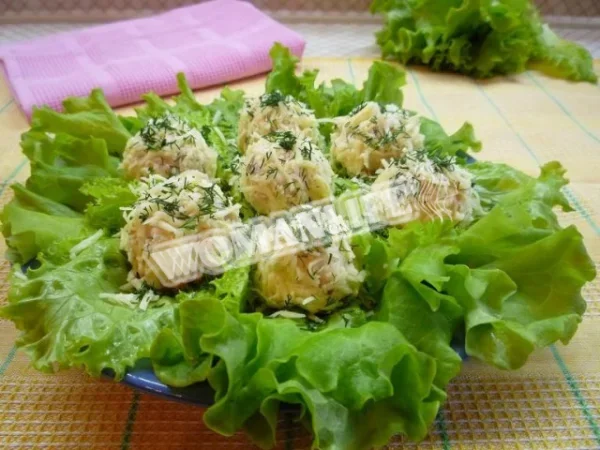 Сирні кульки з куркою