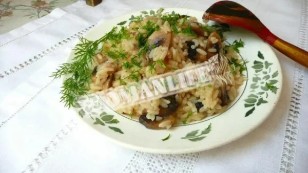 Каша з грибами в мультиварці на воді
